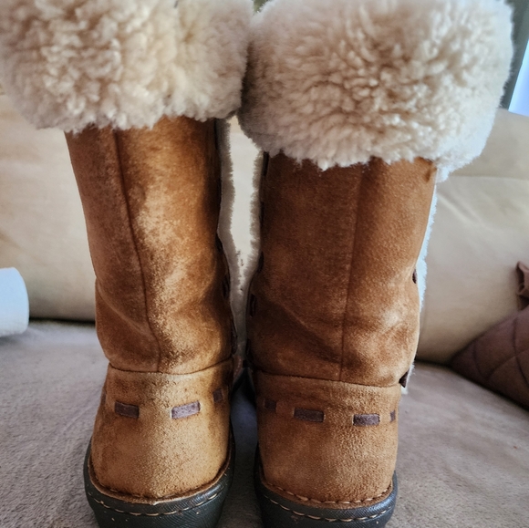 UGG Womens Size 9 Elijo Chestnut Suede Shearling Pull On Cuffed Boots - Picture 6 of 10